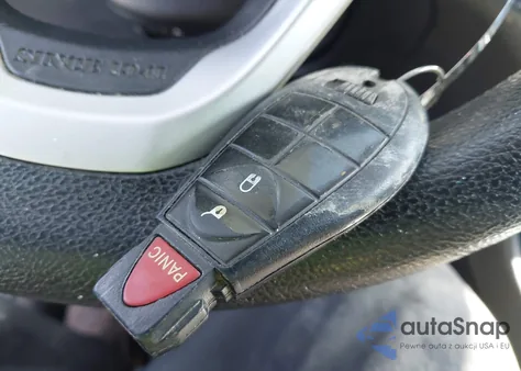 2018 Jeep Cherokee Latitude 4X4 из США, поврежденный, VIN 1C4PJMCX2JD570426